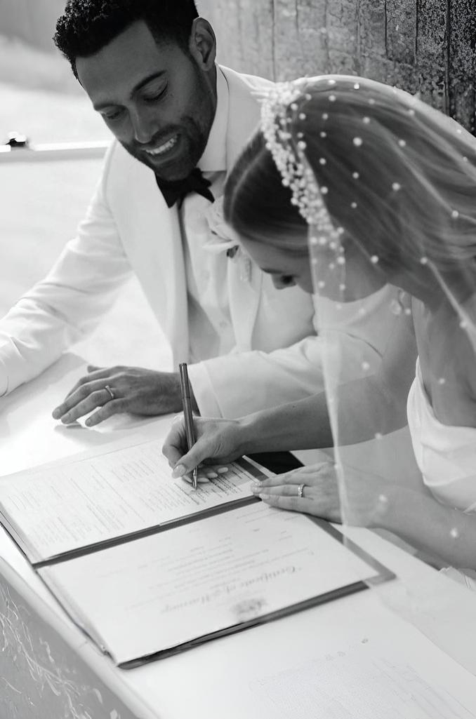Image 11 Signature mairie noir et blanc